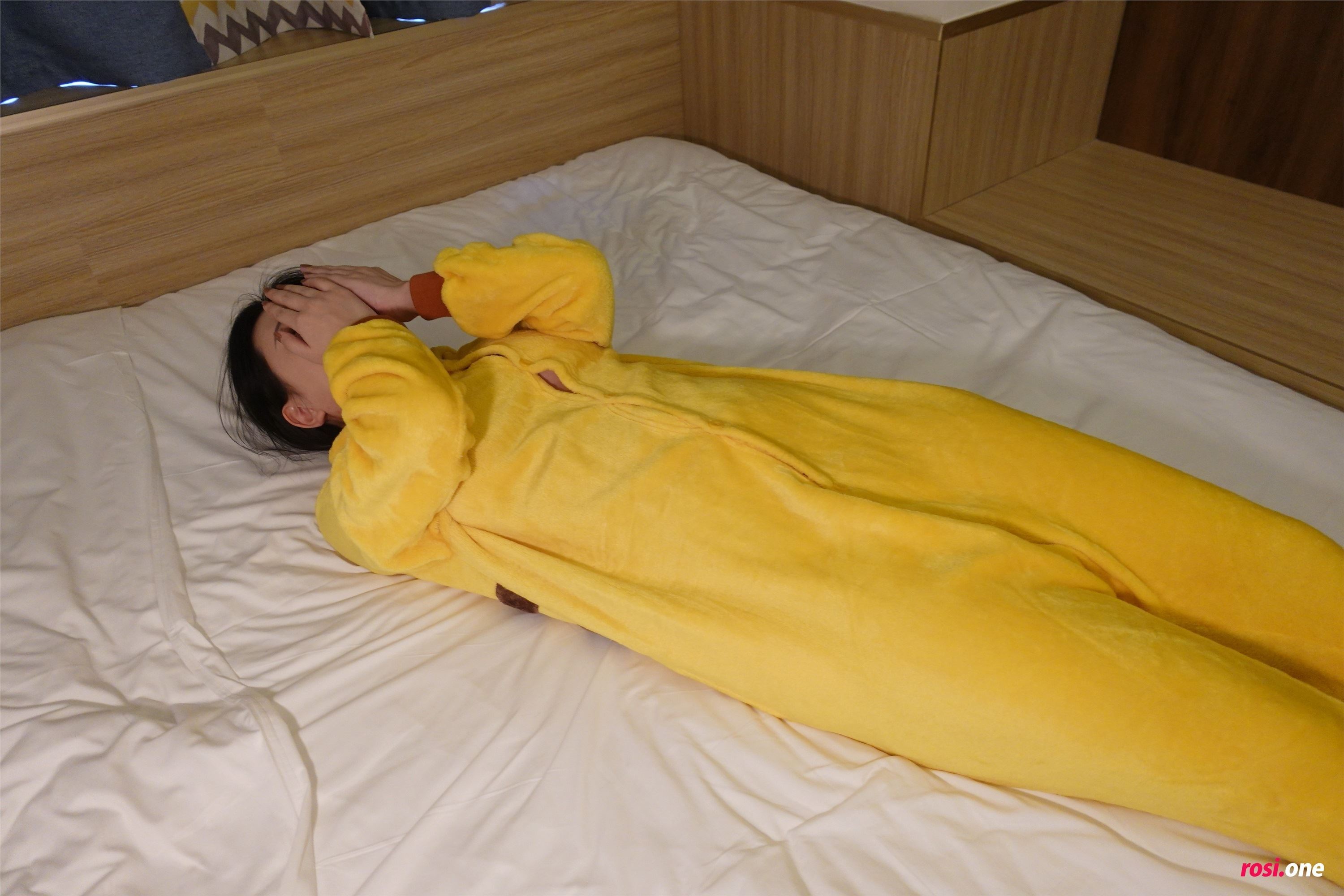 ROSI写真 2021.11.13 NO.3631